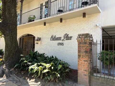 1765 COLISEUM Street, New Orleans, LA 70130