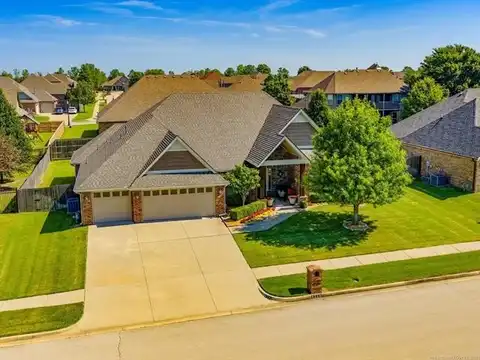 6220 Sawgrass Drive, Bartlesville, OK 74006