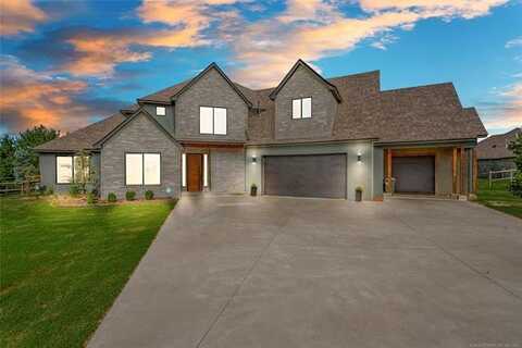 10514 S 218th East Avenue, Broken Arrow, OK 74014