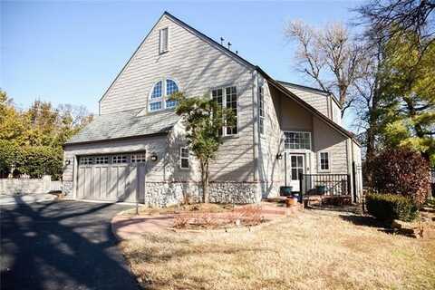 1207 E 21st Place, Tulsa, OK 74114
