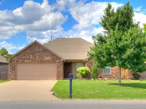 101 W Stadium Road, Bixby, OK 74008