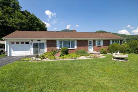 181 Stockpen Mountain Road, Narrows, VA 24124