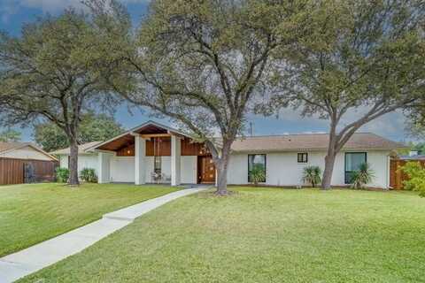 3623 Pebble Beach Drive, Farmers Branch, TX 75234