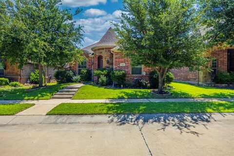 7428 Park Place Drive, North Richland Hills, TX 76182
