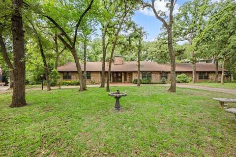 1502 Pebble Creek Drive, Euless, TX 76040