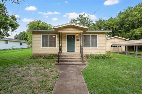 807 S Avenue I, Clifton, TX 76634
