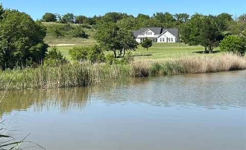 236 Starr Mann Road, Saint Jo, TX 76265