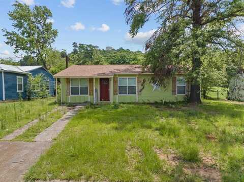 646 N Northaven Drive, Lone Star, TX 75668