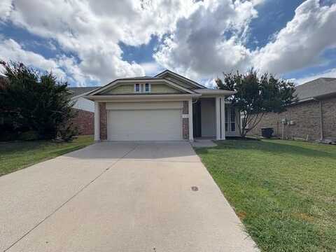 9716 Minton Drive, Fort Worth, TX 76108