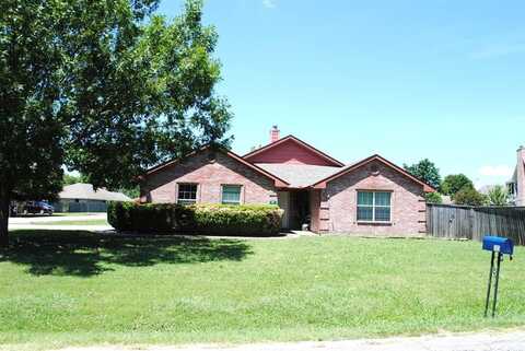 305 N ELM Street, Lancaster, TX 75146