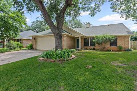 9013 Topperwind Court, Fort Worth, TX 76134