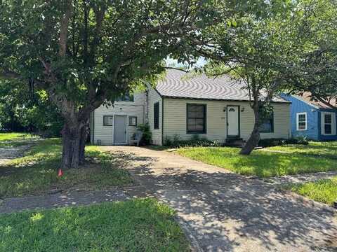 208 N Elm Street, Royse City, TX 75189