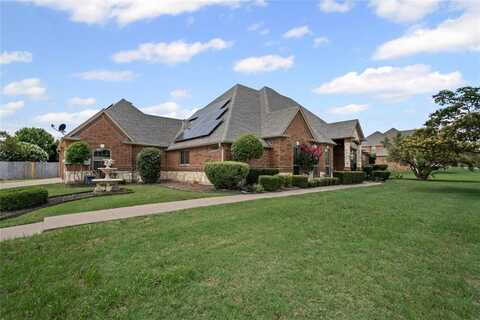5450 Lucca Drive, Fort Worth, TX 76140