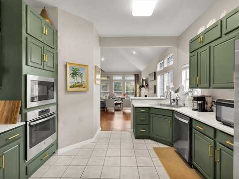 5101 Clarksburg Court, Arlington, TX 76017