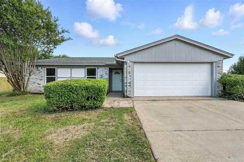 3800 Arnold Drive, Fort Worth, TX 76140