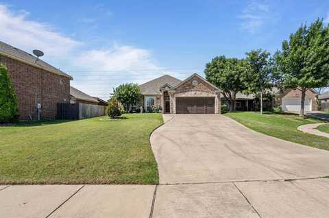 8409 Estandarte Court, Benbrook, TX 76126