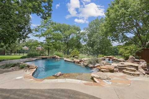 802 Dove Creek Trail, Southlake, TX 76092