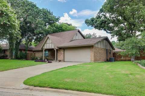 3906 San Luis Court, Arlington, TX 76016