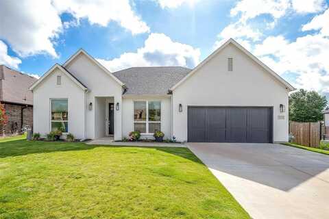 7233 Tour Trail, Benbrook, TX 76126