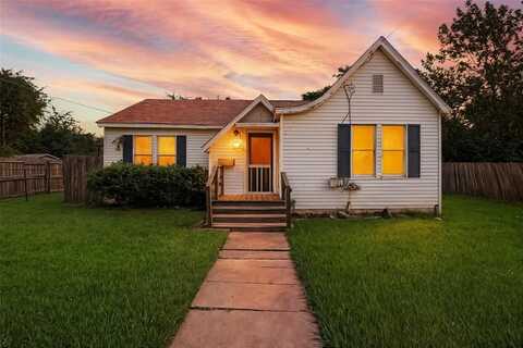 207 California Street E, Sulphur Springs, TX 75482