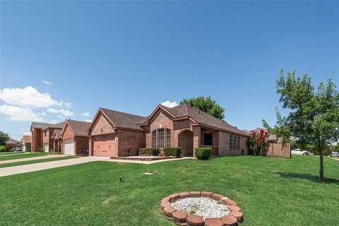 6807 Lake Jackson Drive, Arlington, TX 76002
