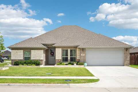 1601 Wagon Wheel Way, Krum, TX 76249