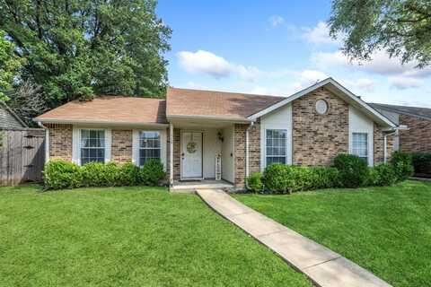 112 Rustic Ridge Drive, Garland, TX 75040
