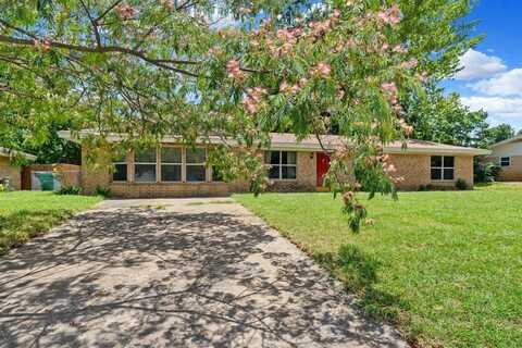 1309 N Mill Street, Bowie, TX 76230
