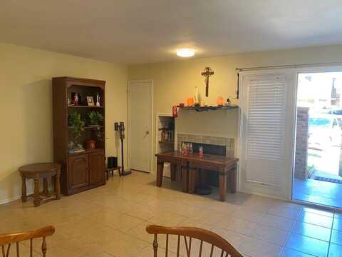 9827 Walnut Street, Dallas, TX 75243