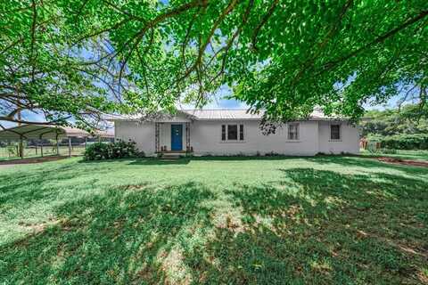 909 County Road Sw 3055, Saltillo, TX 75478
