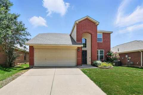 8520 Hawks Nest Drive, Fort Worth, TX 76131
