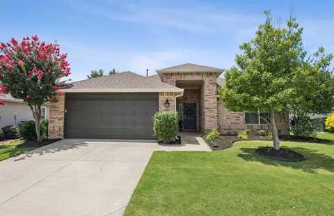 9705 Applewood Trail, Denton, TX 76207