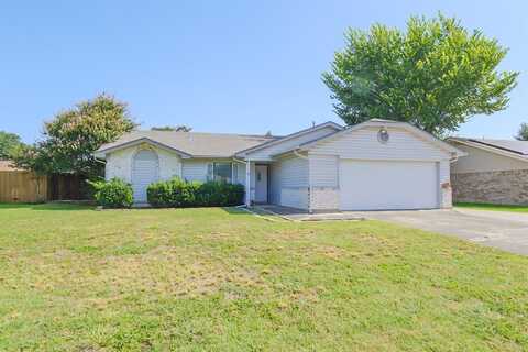 1321 Mercedes Street, Benbrook, TX 76126