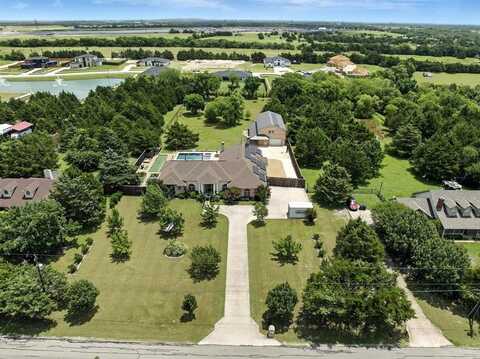 306 Rugged Drive, Red Oak, TX 75154
