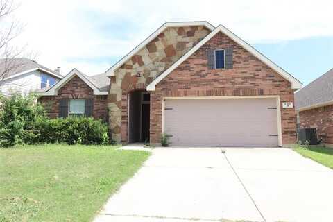 633 Tradewind Drive, Fort Worth, TX 76131