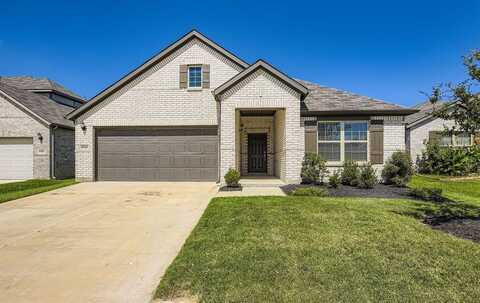 8905 Copper River Drive, Fort Worth, TX 76131