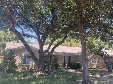 575 Manco Road, Lewisville, TX 75067