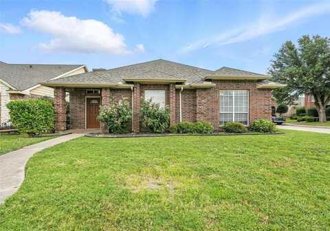 1630 Mockingbird Lane, DeSoto, TX 75115