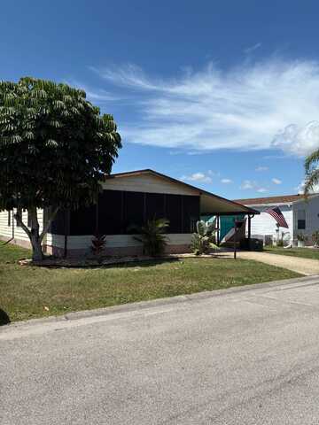 2233 Lakes of Melbourne Drive, Melbourne, FL 32904