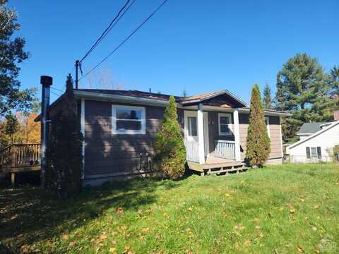 504 Route 40, Maplecrest-Windham, NY 12454