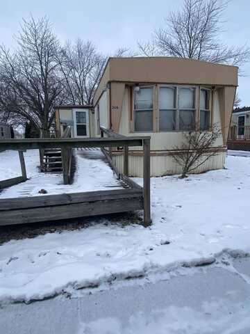 461 W Lytle Street, Fostoria, OH 44830