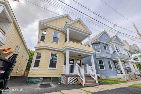 39 Fehr Avenue, Schenectady, NY 12304