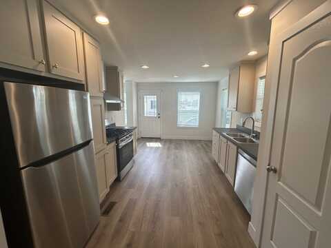 243 New Mexico, Belleville, MI 48111