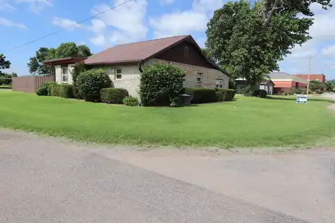 116 E Main, Taloga, OK 73667