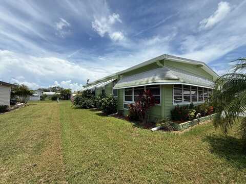 7308 Royal Crest Dr, Ellenton, FL 34222