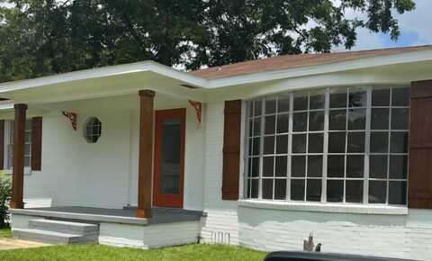 1864 Herman Street, Mobile, AL 36617