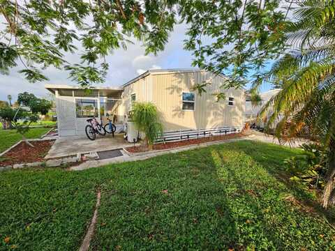 463 Buffalo Way, North Fort Myers, FL 33917