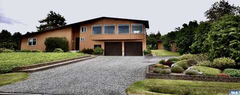 330 E Anderson Road, Sequim, WA 98382