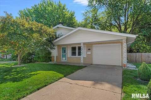846 ROANOKE Drive, Springfield, IL 62707