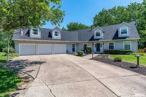 4932 TORREY PINES Court, Davenport, IA 52807
